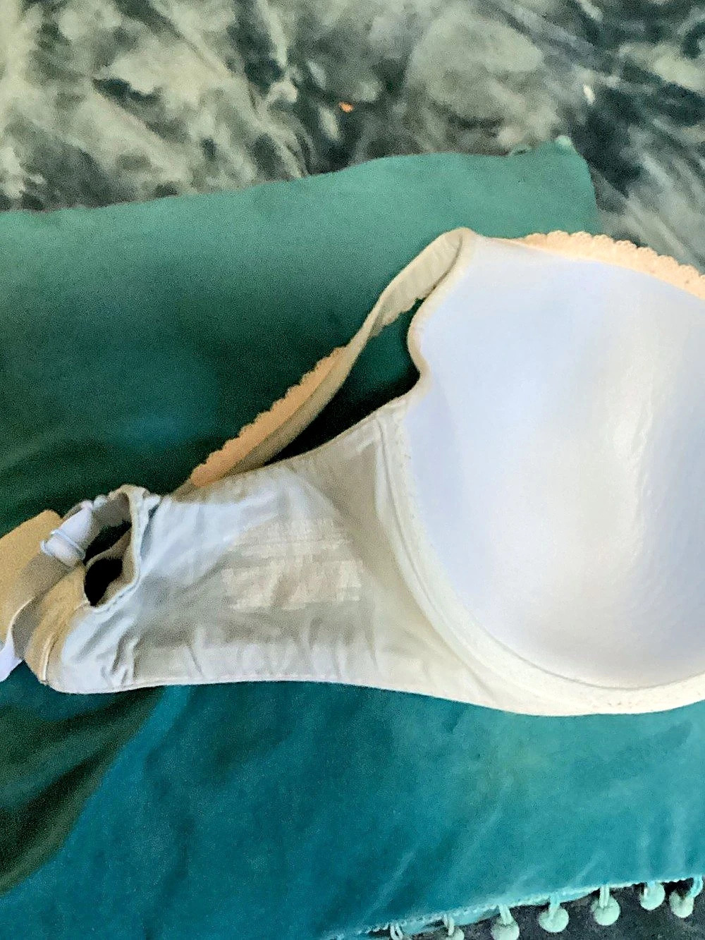 White Bra - Picture 5 of 7